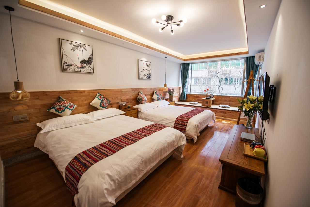 Ming Palace International Youth Hostel Гуейлин Екстериор снимка