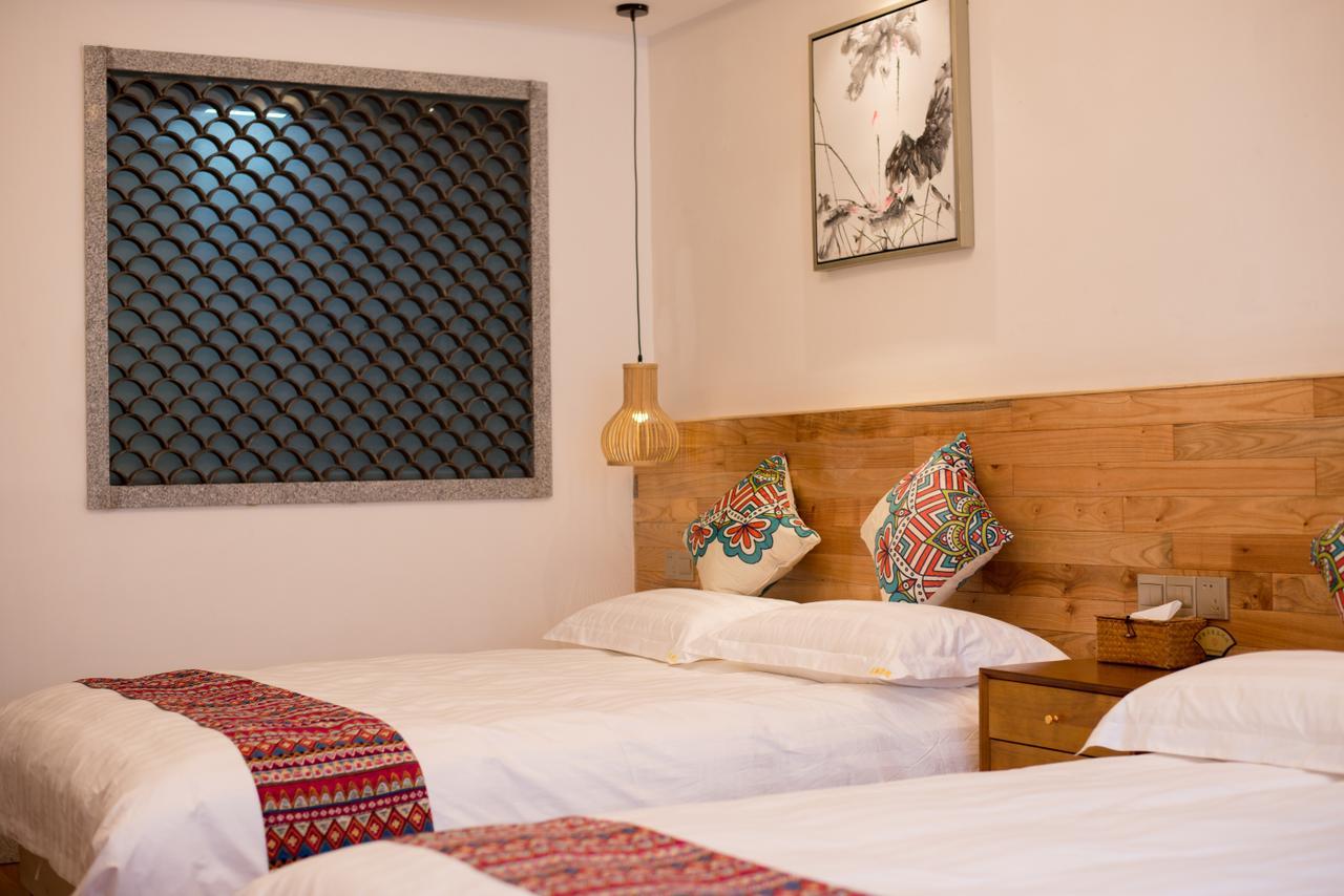 Ming Palace International Youth Hostel Гуейлин Екстериор снимка