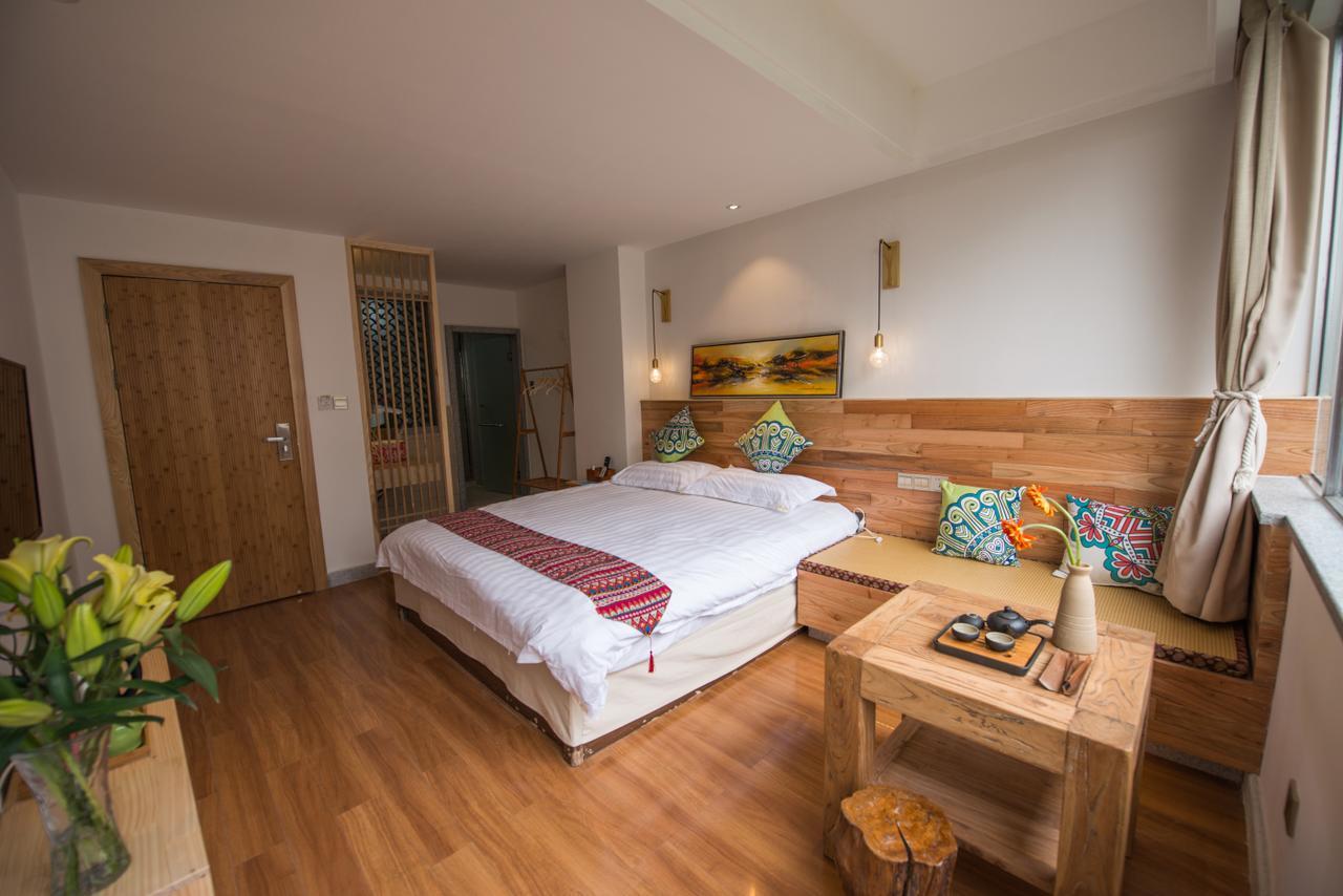 Ming Palace International Youth Hostel Гуейлин Екстериор снимка
