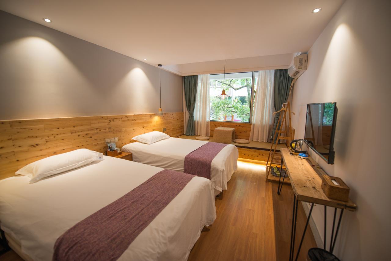 Ming Palace International Youth Hostel Гуейлин Екстериор снимка
