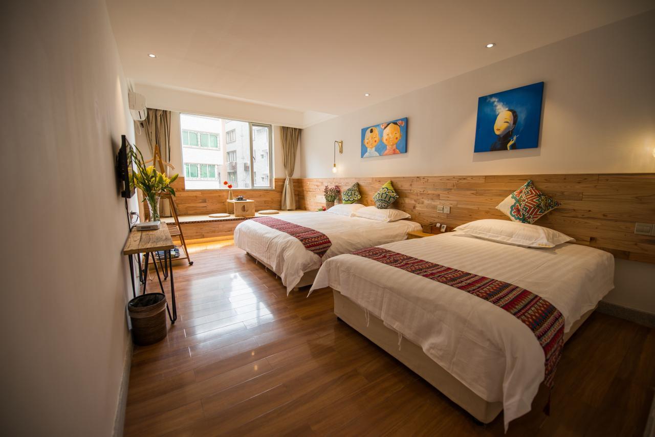 Ming Palace International Youth Hostel Гуейлин Екстериор снимка