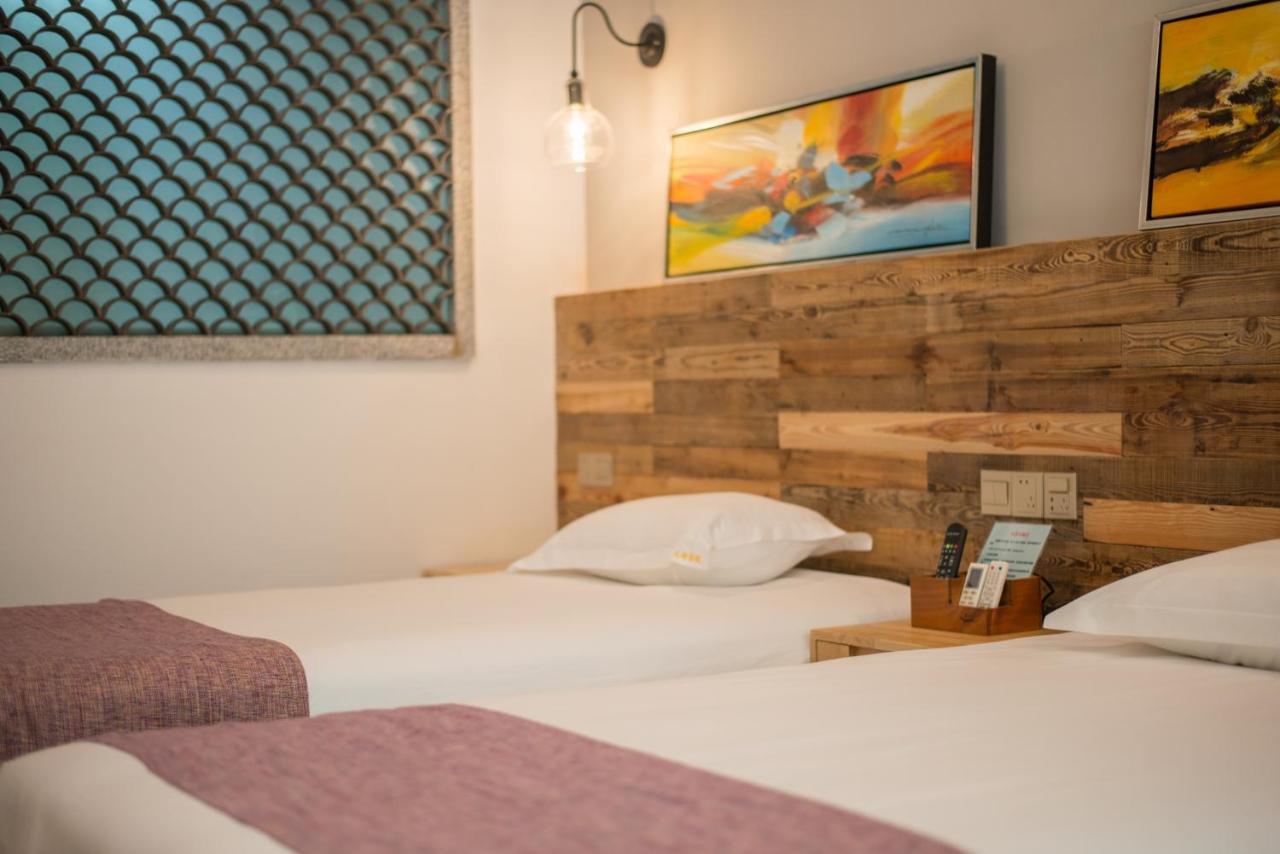 Ming Palace International Youth Hostel Гуейлин Екстериор снимка